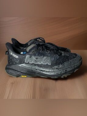 Hoka One One Speedgoat 6 GTX Men Shoes 10.5 2E Wide Black Grey Gore Tex